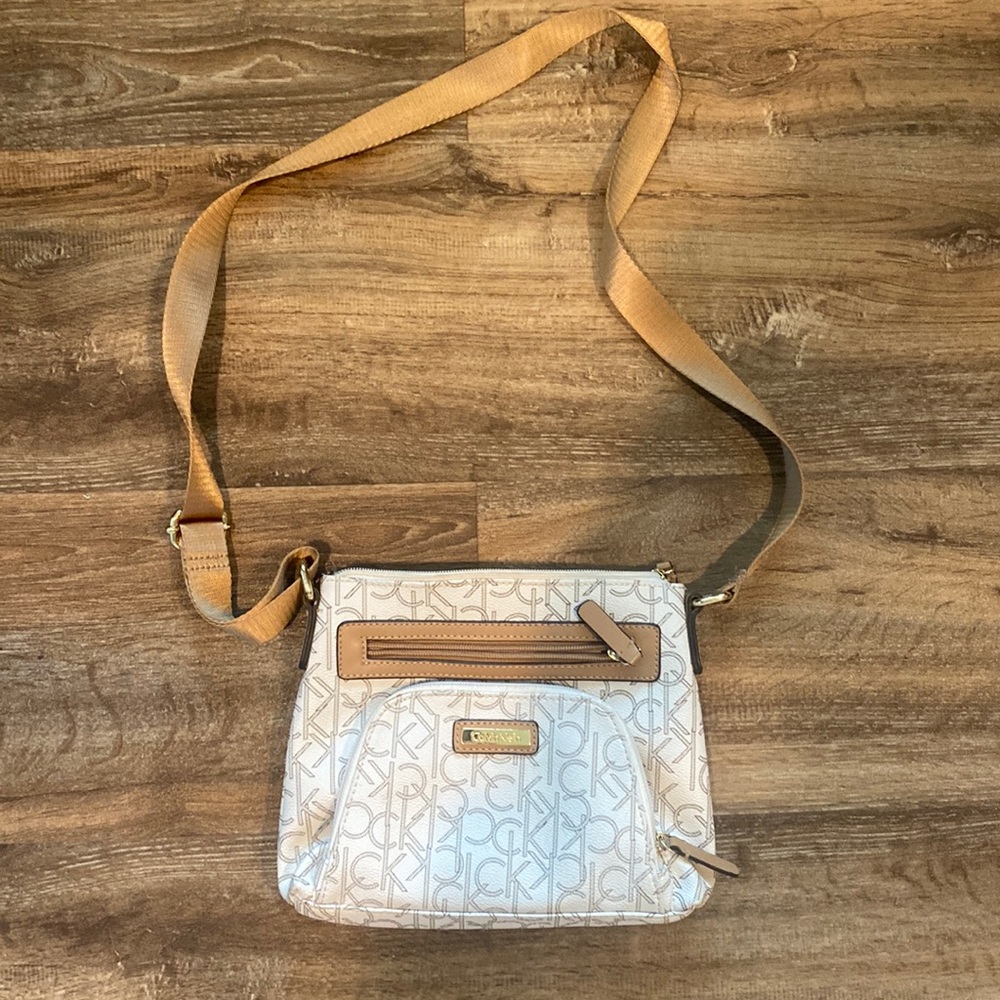 Calvin Klein cross body